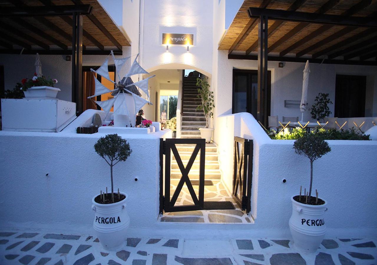 Pergola Lejlighedshotel Livadi  Eksteriør billede